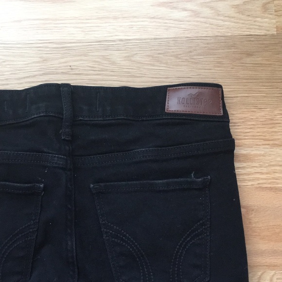 Hollister black skinny jeans - Picture 2 of 2